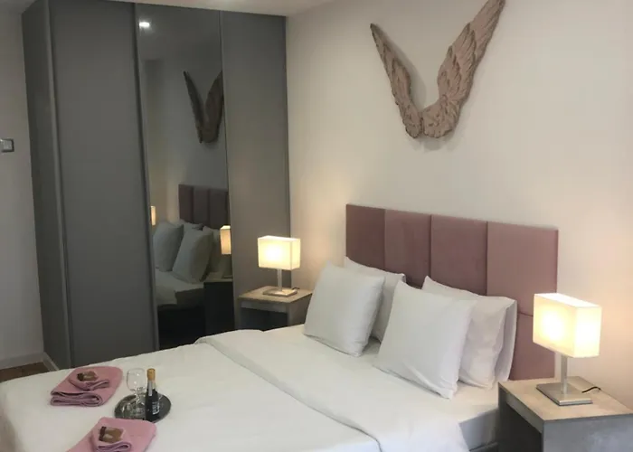 בית הארחה Gold Angel