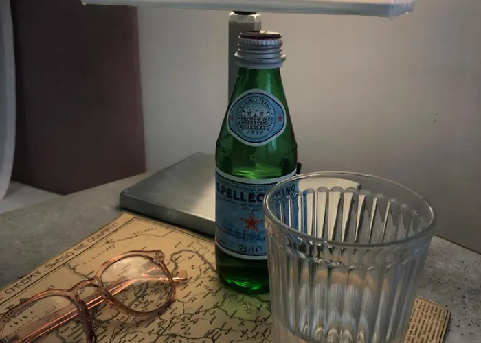 Gold Angel בית הארחה *