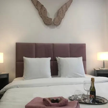 Gold Angel Guest house *